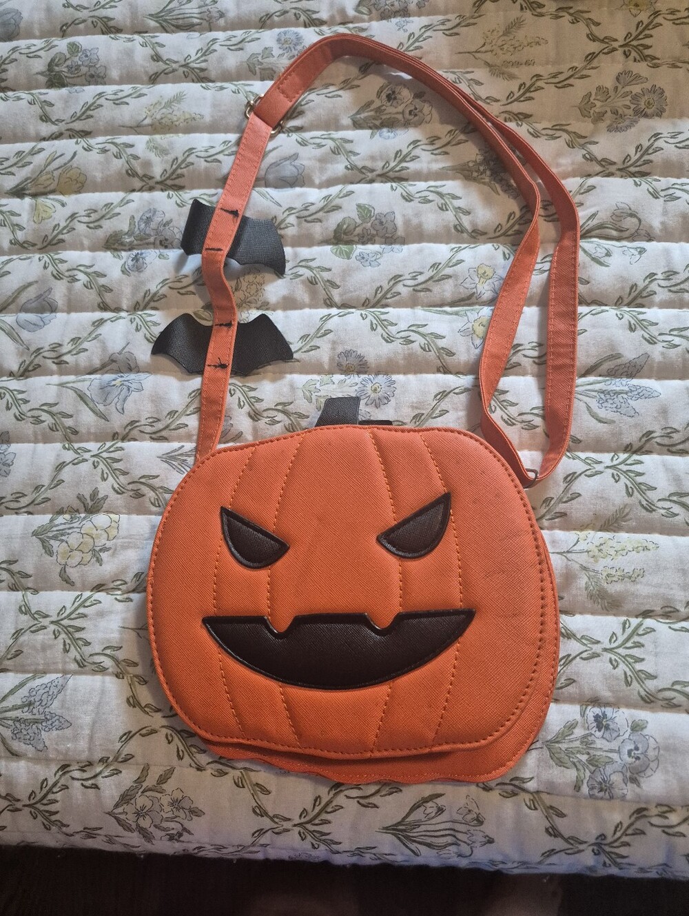 Pumkin Small Hand Bag